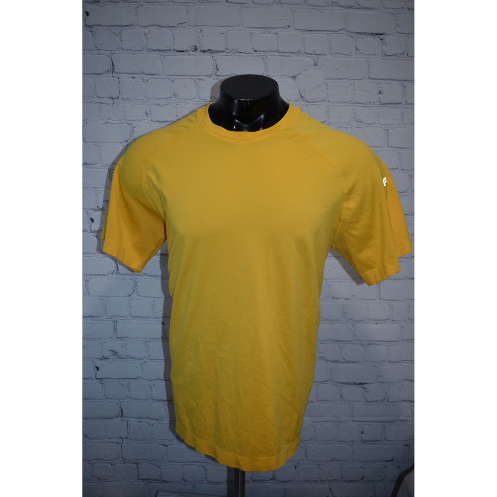 Fabletics T-Shirt Mens XL Gold Yellow Raglan Nylon Polyester Gym Workout